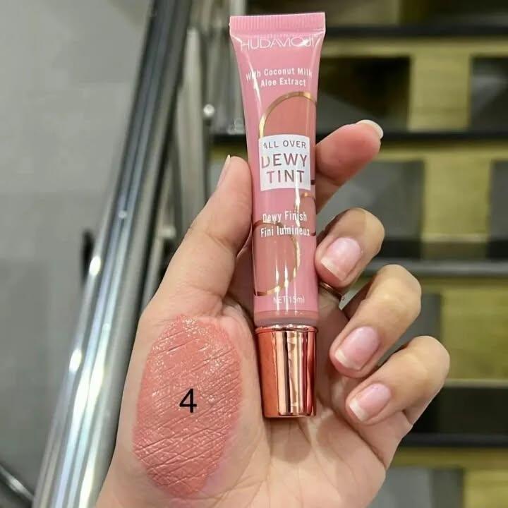Dewy Tint Liquid Blush – 15ml Matte & Glow Finish (6 Versatile Shades)
